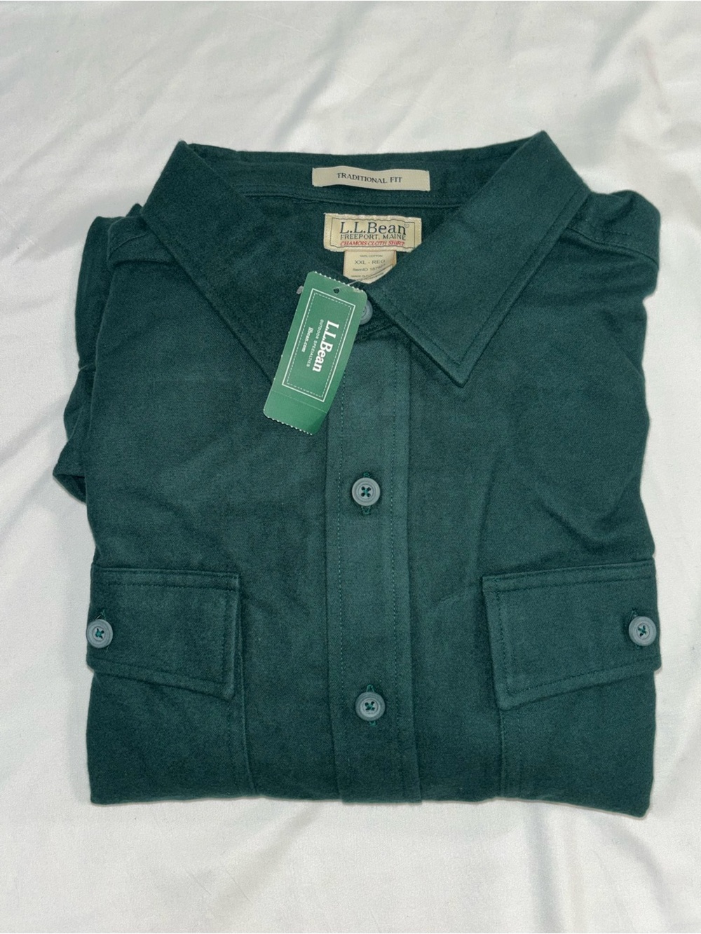 NWT L.L. Bean Men's Deep Green Button-Down Casual Shirt